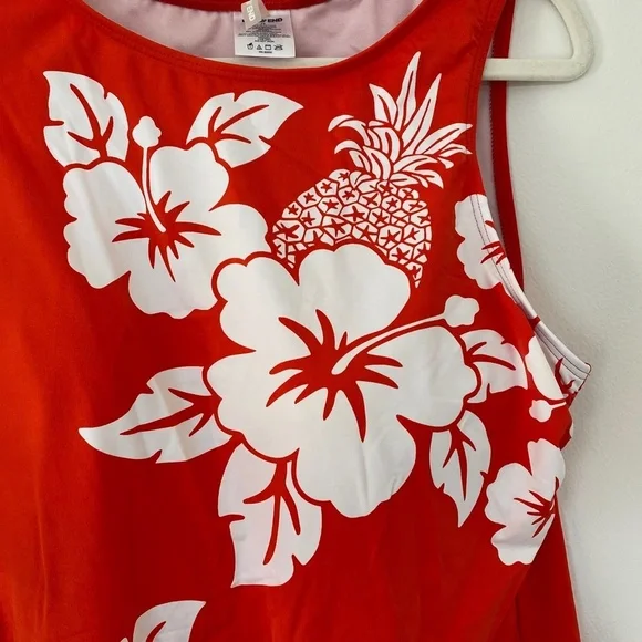 Lands’ End Hawaiian Hibiscus Flower Red and White Swim Tank Size 16​​ - Picture 4 of 4